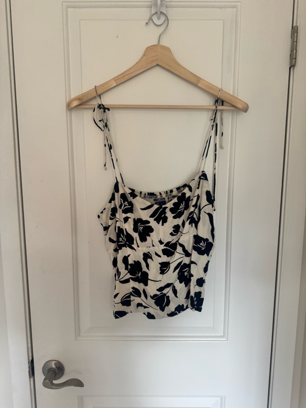 Old Navy - Navy Floral Tie-Strap Cami on White